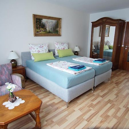 Ferienwohnung - Am Stadtgarten Saarlouis Exteriör bild