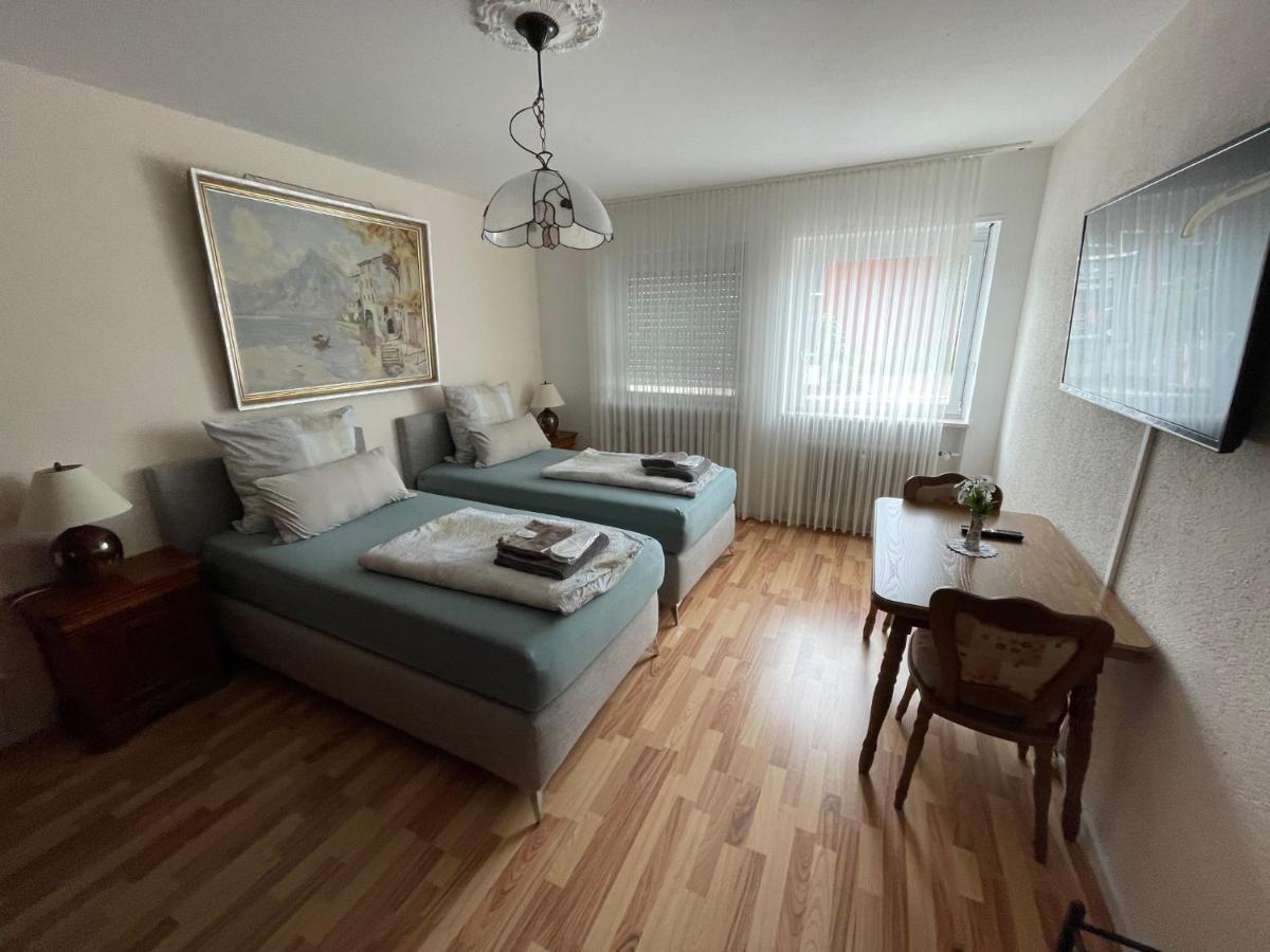 Ferienwohnung - Am Stadtgarten Saarlouis Exteriör bild
